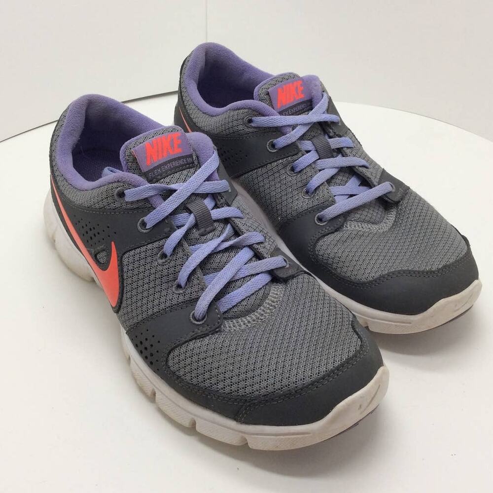 Nike Gray Purple Athletic Shoes Womens 9